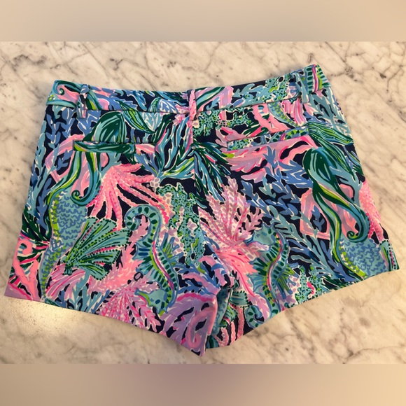 Lilly Pulitzer Pants - Lilly Pulitzer Callahan Knit shorts, High tide navy, Bringing Mermaid back sz 6